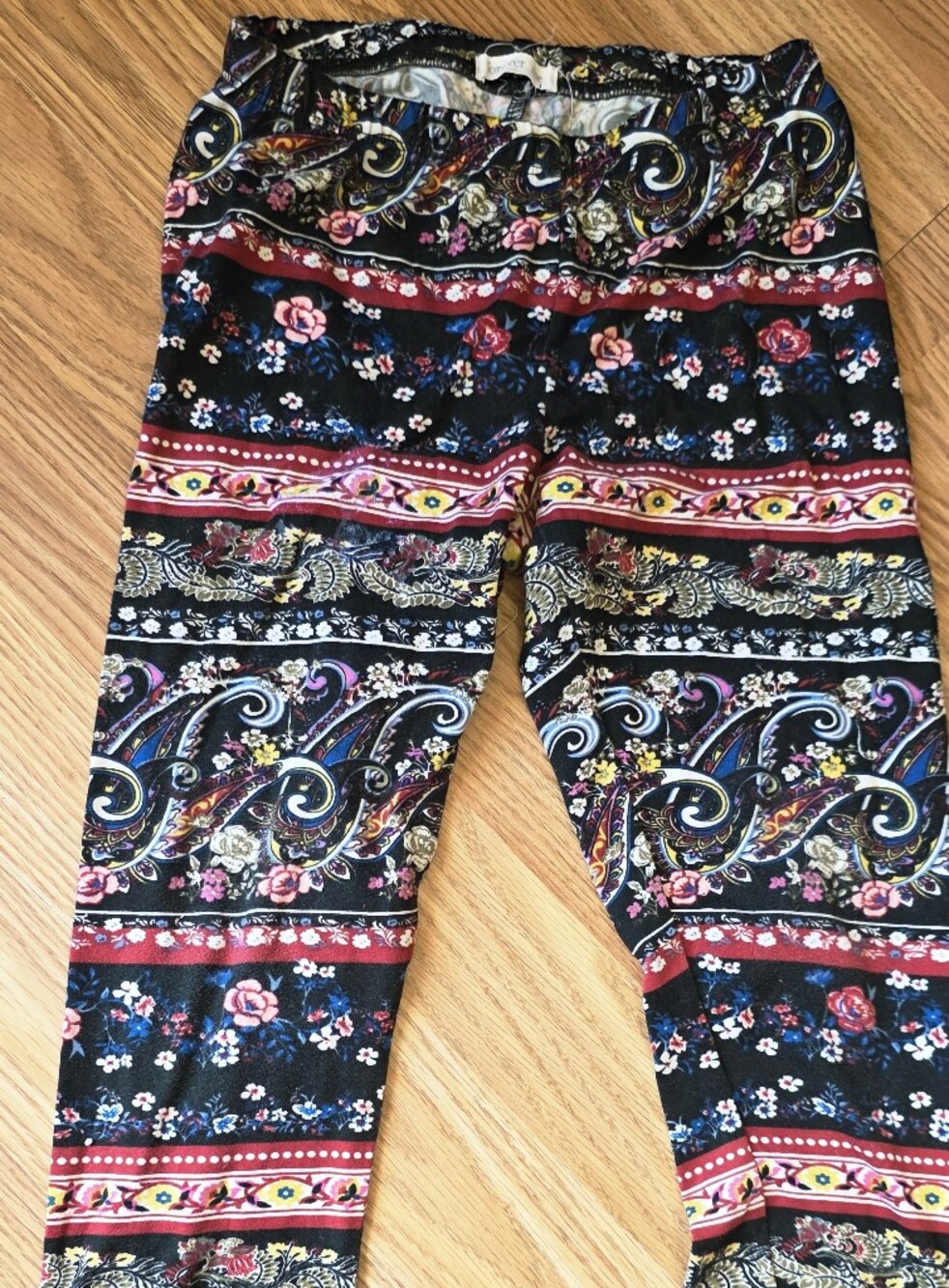Forever Me - Floral Paisley Print Scarf - Black, Red, Pink